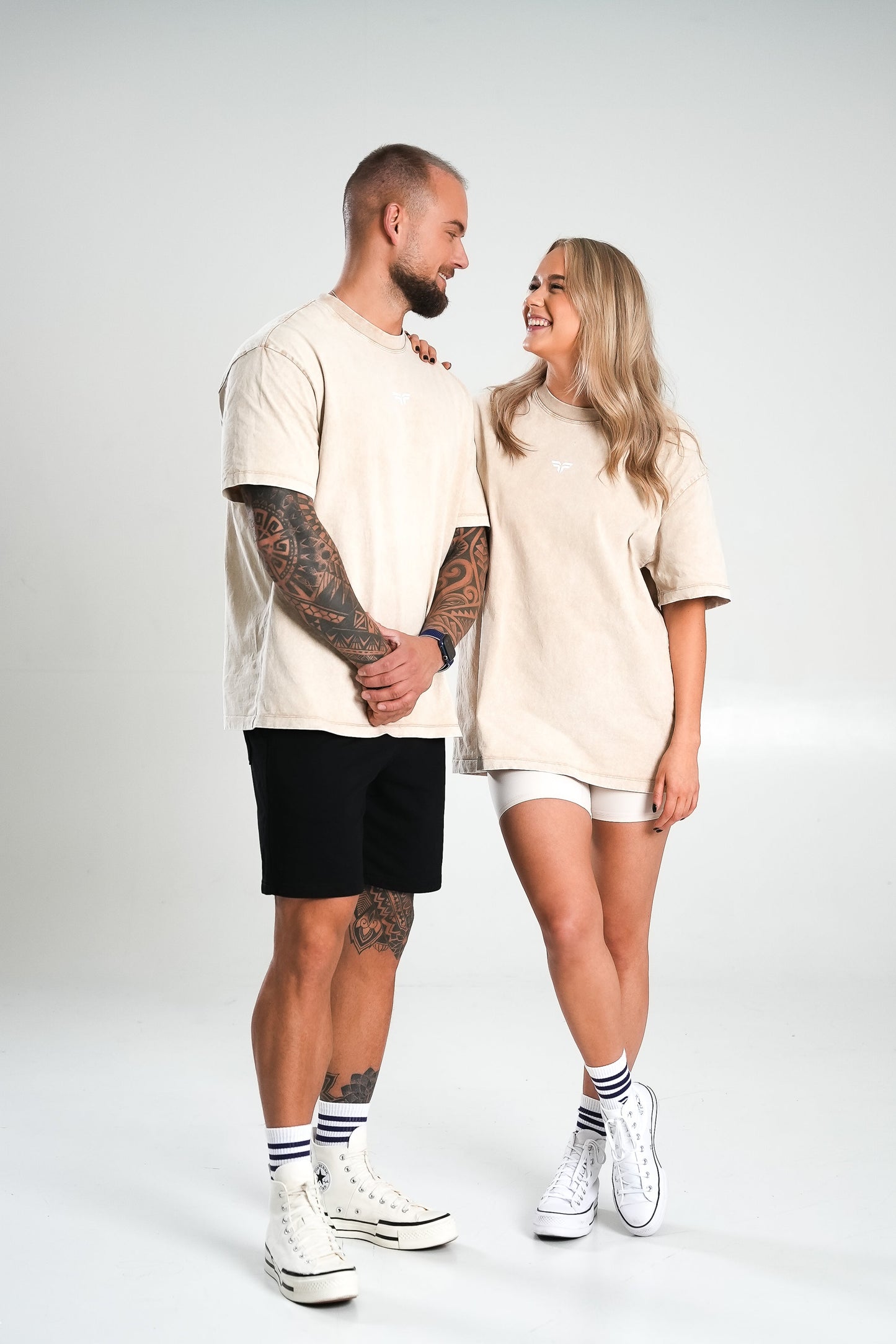 SERENITY Unisex Oversized t-särk