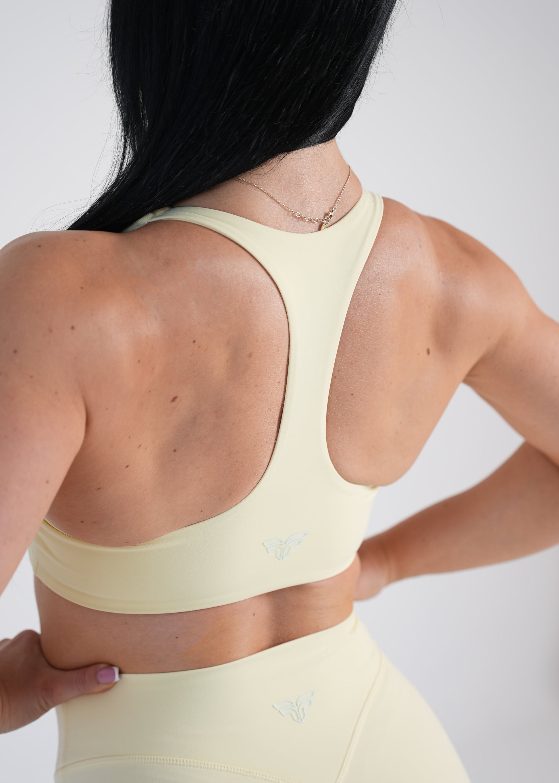 fookuses-fitness-spordiriided-aurora-kollane-bra-
