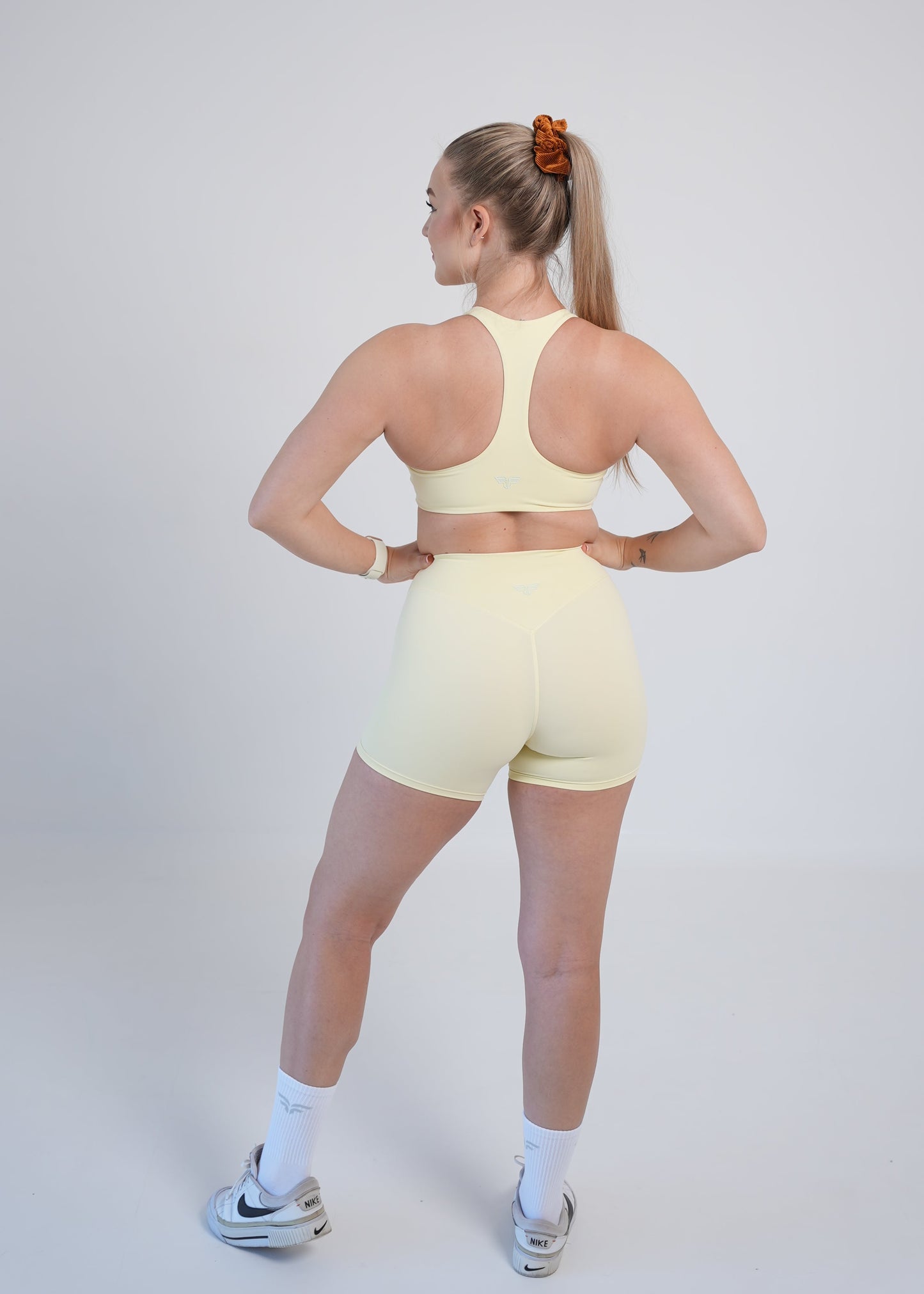 fookuses fitness spordiriided, lühikesed püksid, retuusid, shorts