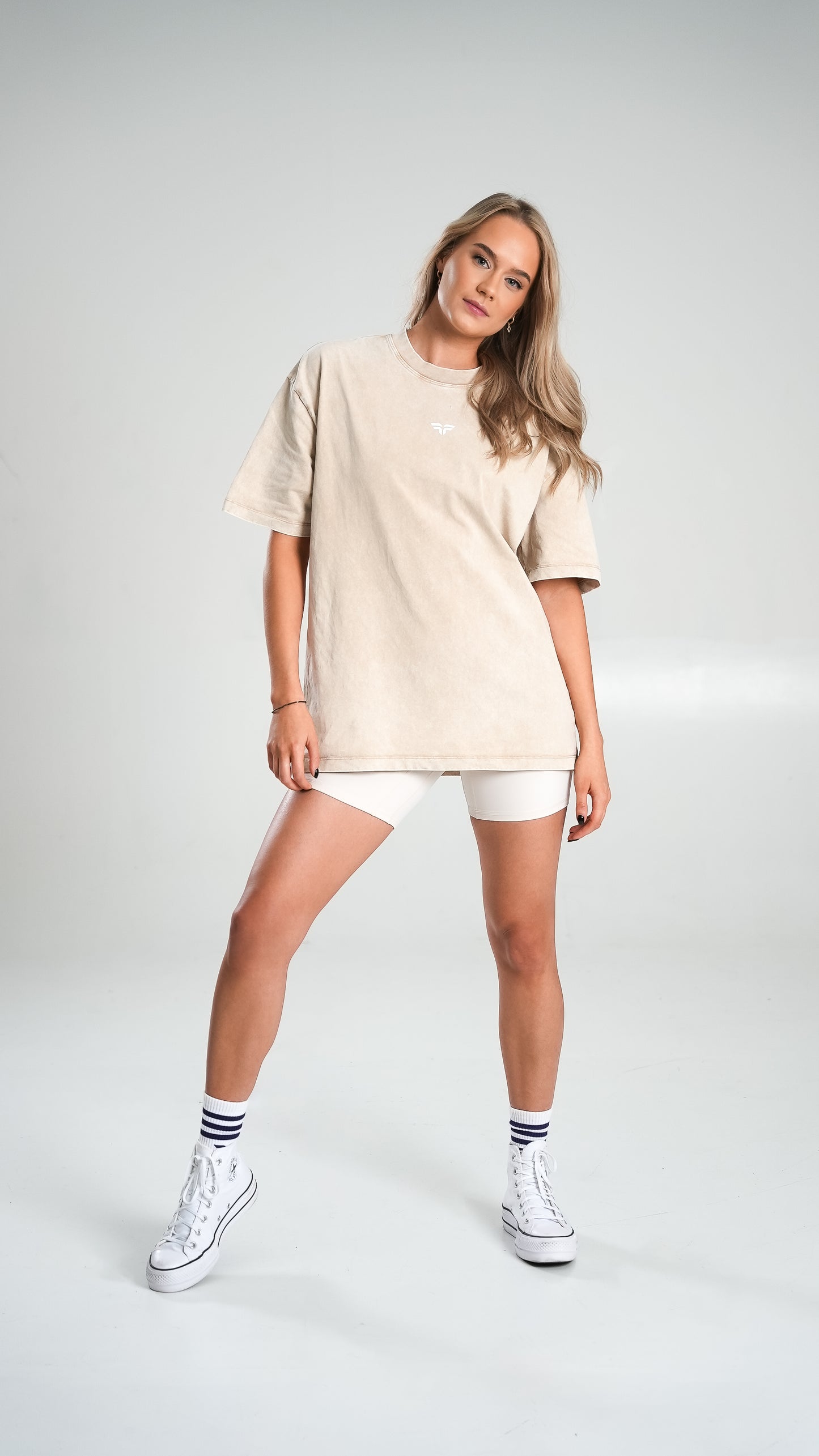SERENITY Unisex Oversized t-särk